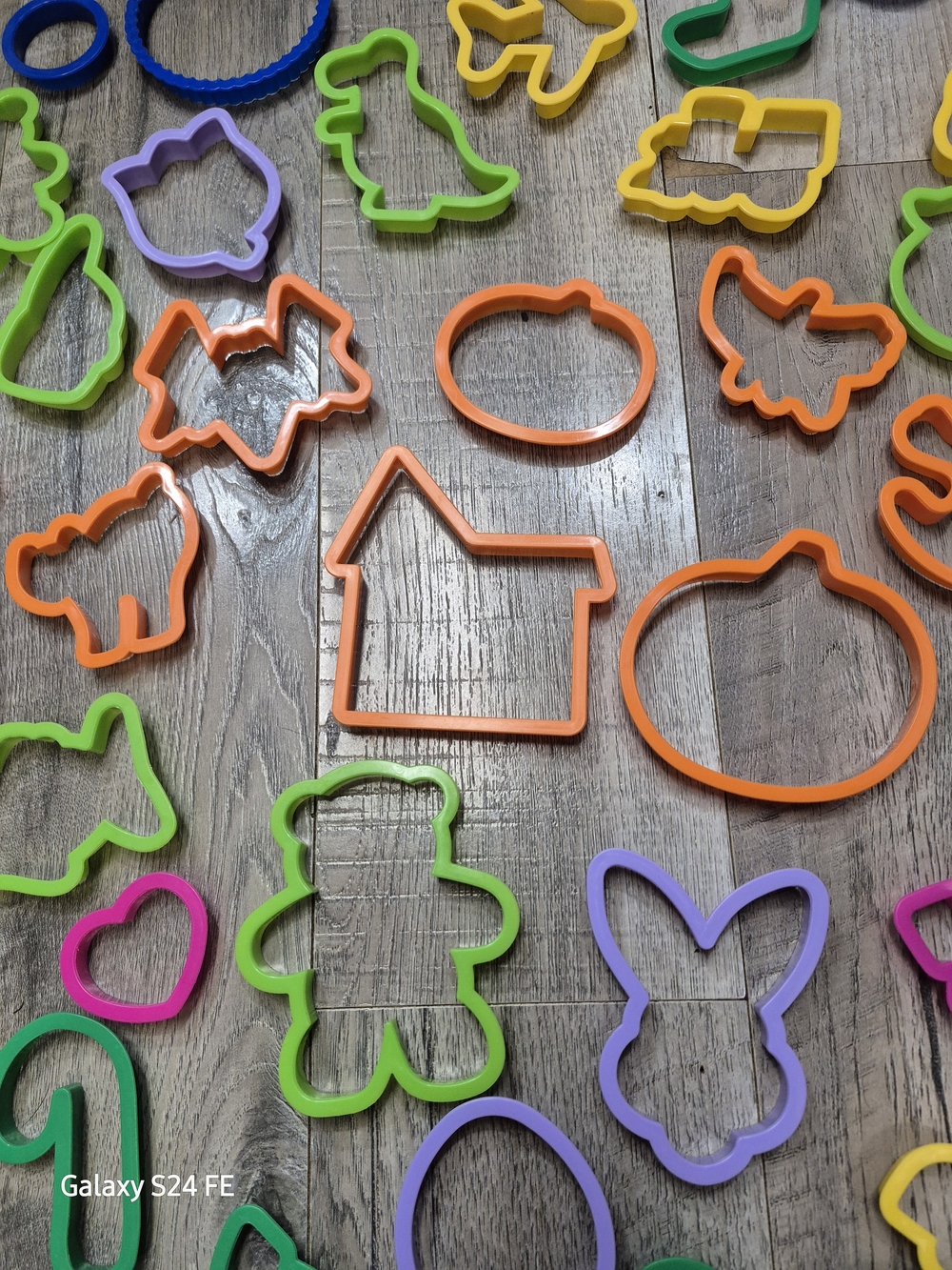 77 PC Colorful Assorted Cookie Cutters - Green, Orange, Purple, Pink